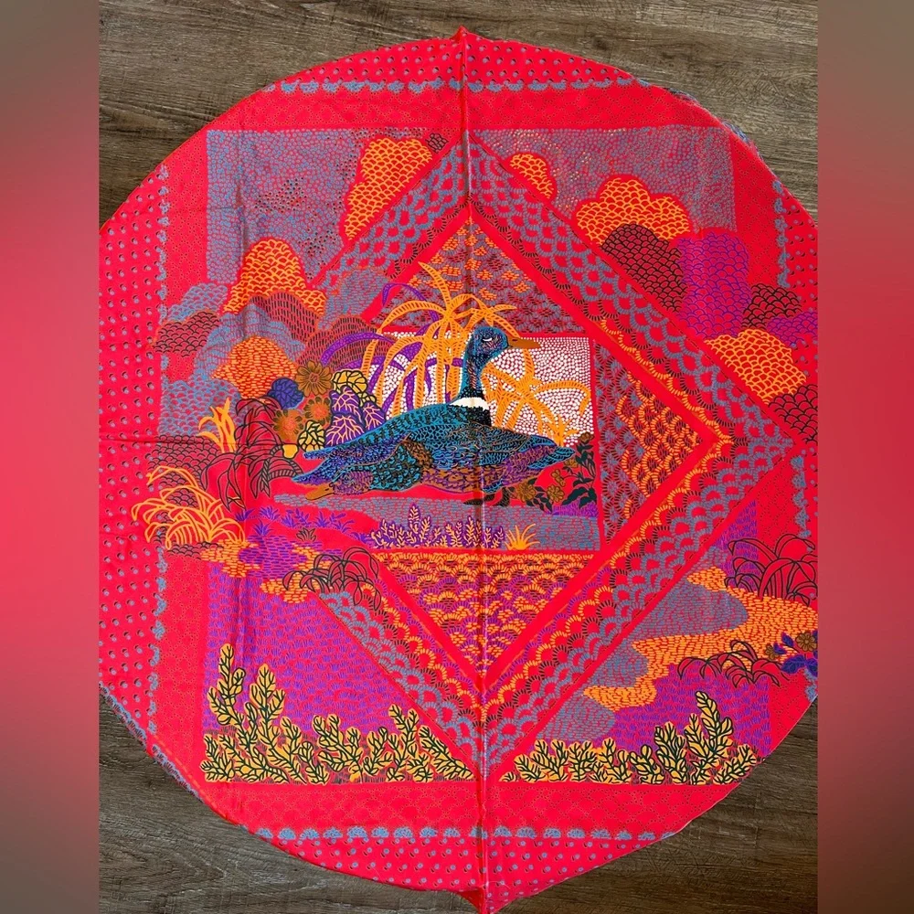 Christian Dior 100% Silk Scarf. Made in Italy - Picture 4 of 6